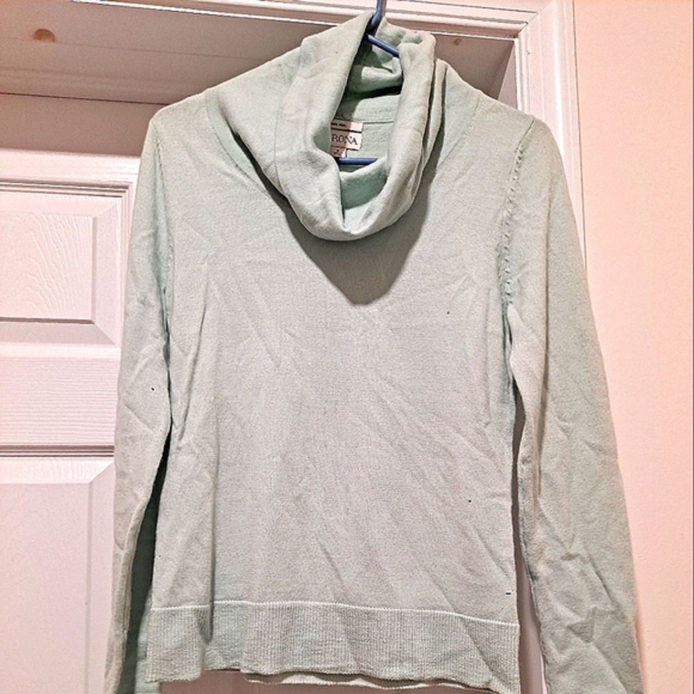 Merona wool mint green sweater.  Size small